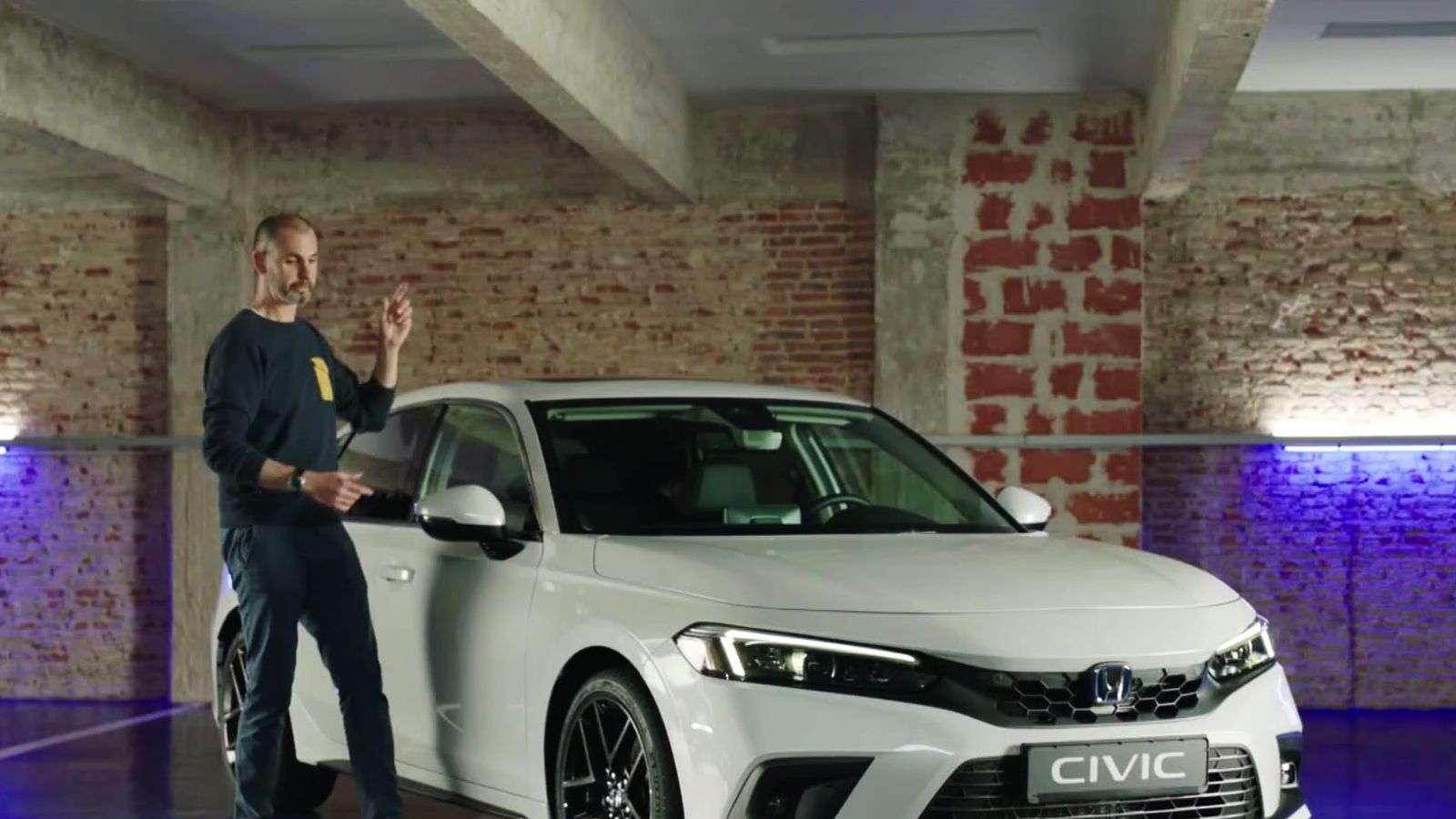 Fotograma de la presentación del Honda Civic e:HEV